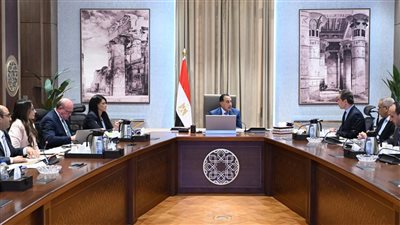 مدبولي يتابع إجراءات فض التشابكات المالية بين الهيئة الوطنية للإعلام وبنك الاستثمار القومي