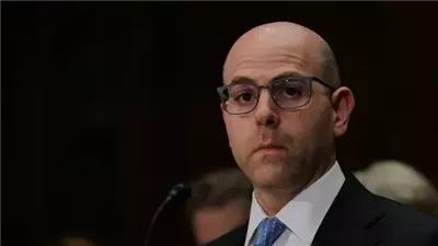 عشية بحث سعر الفائدة، تعيين مستشار لترامب عضوا بالاحتياطي الفيدرالي وبقاء ليزا كوك في منصبها