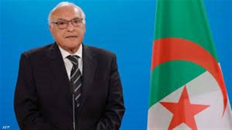 وزير الخارجية الجزائري،