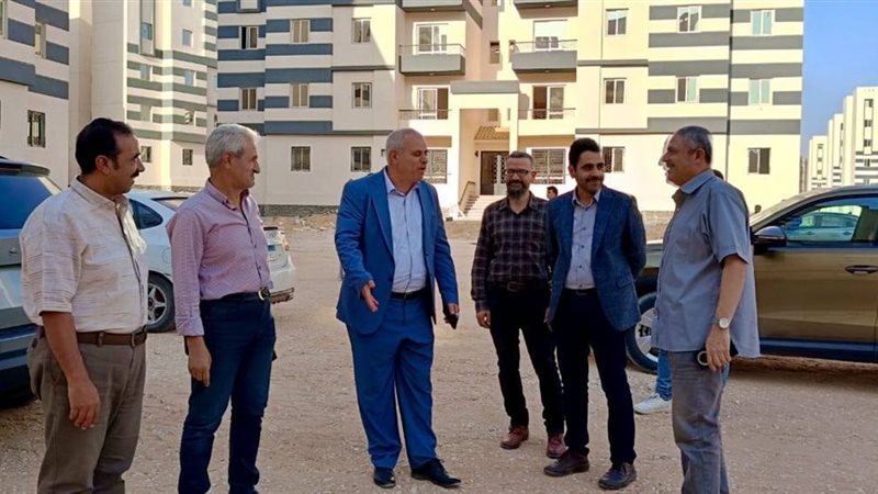 مسؤلو الإسكان في
