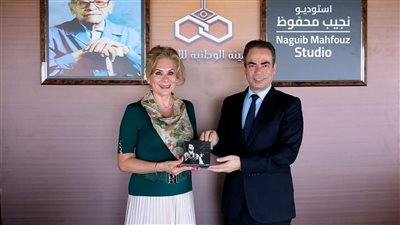 سفيرة المكسيك تزور استديو نجيب محفوظ بماسبيرو، وتتحدث عن بطولة سلمى حايك في زقاق المدق 