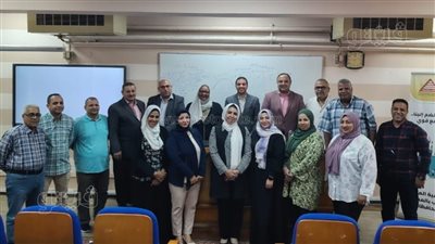 محافظ بني سويف: بناء قدرات العاملين ودعم مبادرات السكان من أولوياتنا