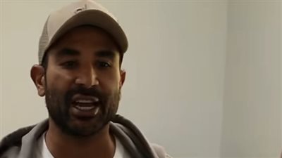 ناصيف زيتون يفاجئ أحمد سعد ورحمة رياض خلال تصوير برنامج the voice 