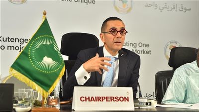 حسن الخطيب: توافق وزراء التجارة الأفارقة حول قواعد المنشأ للمنسوجات والسيارات