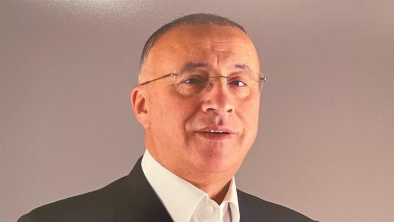 عاصم سليمان، فيتو