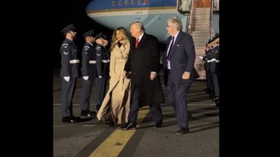 استقبلوه بدون سجادة حمراء أو بروتوكول، حقيقة إهانة ترامب وزوجته في مطار بلندن (فيديو)