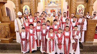 الأنبا بفنوتيوس يرسم 128 شماسا للخدمة في إيبارشية سمالوط