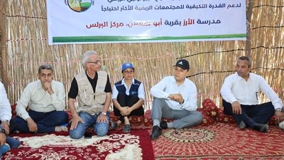 محافظ كفر الشيخ يتفقد تجربة زراعة الأرز 