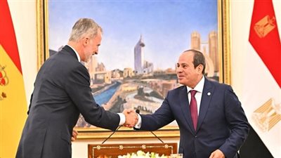 أخبار مصر اليوم: فتح باب الاشتراكات لطلاب المدارس والجامعات على هذه القطارات.. أول تعليق من الصحة بعد وفاة طفلين بعد تلقيهما التطعيمات.. وحقيقة اختفاء وتحطم 5 قطع أثرية بالمتحف اليوناني الروماني