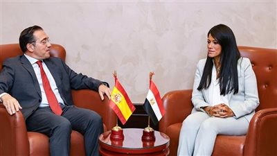 وزير خارجية إسبانيا يوقع في القاهرة 