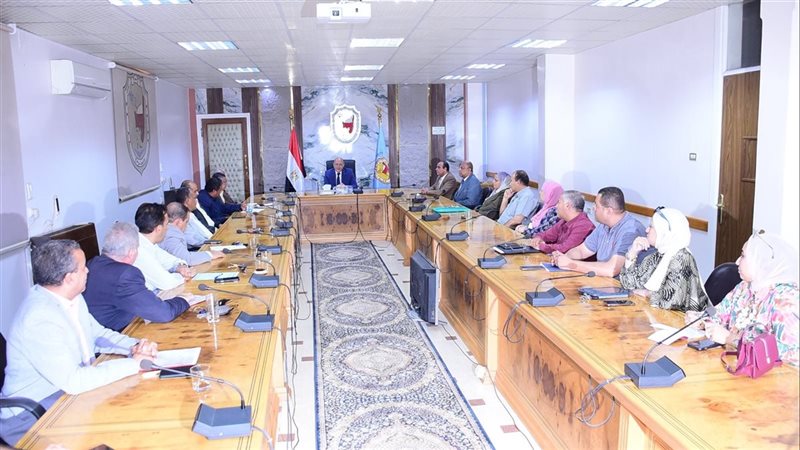 اجتماع رئيس جامعة