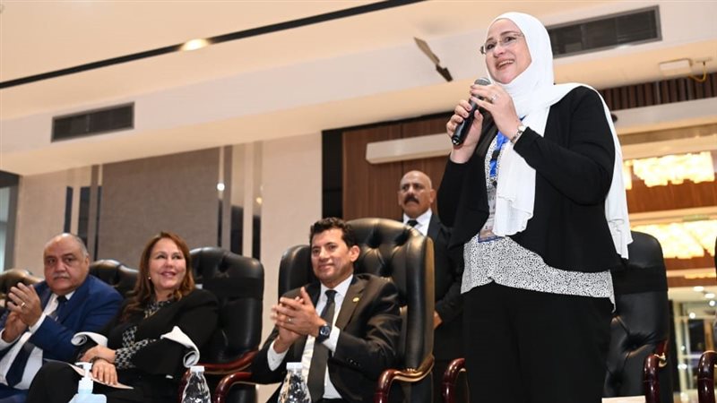 منى عبد الكريم، فيتو