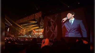 محمد فضل شاكر يشعل حماس السعوديين بـ 