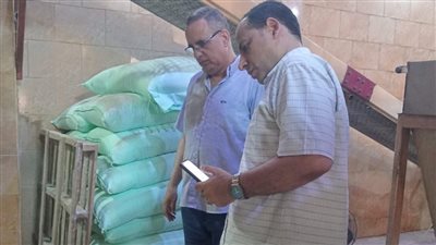 ضبط 7 أطنان ملح ولحوم وأغذية متنوعة وتحرير 708 مخالفات بالأسواق والمخابز في الدقهلية 