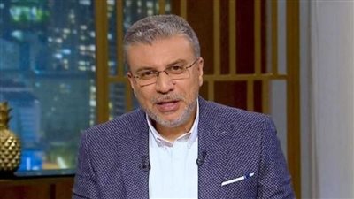 هل ينهي الذكاء الاصطناعي دور المذيع البشري؟ عمرو الليثي يجيب