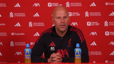 ماذا قال سلوت عن صدام ليفربول والسيتي؟