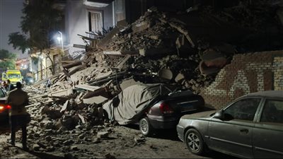 محافظ القاهرة عن عقار باب الشعرية: تم إخلاؤه من السكان قبل انهياره