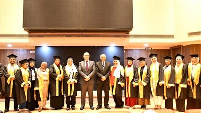 الصحة تحتفل بتخريج الدفعة الأولى من الدبلومات المهنية في البحوث الإكلينيكية 