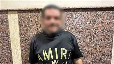 ضبط عاطل يستخدم ملابس نسائية للتسول في الجيزة 