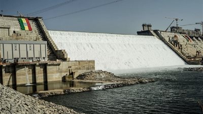 يحدث لأول مرة منذ الافتتاح، تطور جديد بسد النهضة وخبير يكشف تأثيره في مصر والسودان