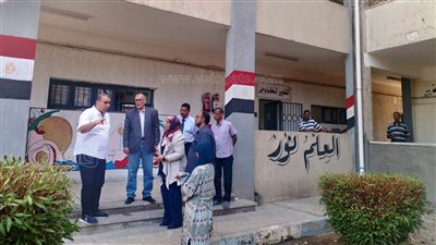 محافظ أسوان يتدخل لحل مشكلة الصيانة بمدرستي أسوان وإدفو (صور)