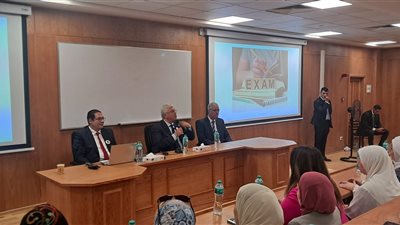 وزير التعليم العالي للطلاب في أول يوم دراسي: أصقلوا مهارتكم بالأنشطة والابتكار 