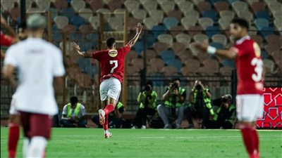 الأهلي يعود لنغمة الانتصارات بهدف في مرمى سيراميكا بالدوري الممتاز (فيديو وصور)