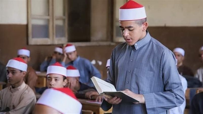 طلاب المعاهد الأزهرية،