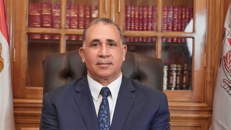 عبد الحليم علام،