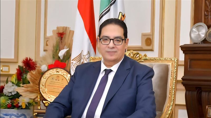 رئيس جامعة القاهرة