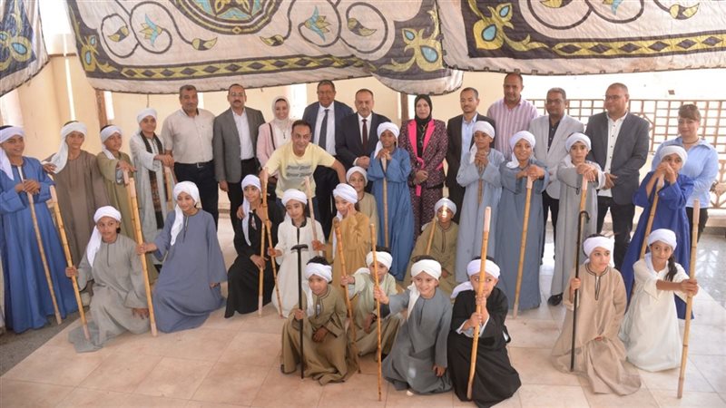 محافظ أسيوط يشهد