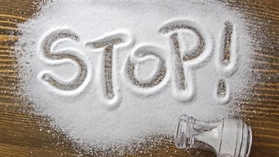 طرق التخلص من الأملاح الزائدة في الجسم نهائيا