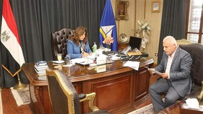  محافظ دمياط تبحث ملف مخالفات البناء ودور نقابة المهندسين