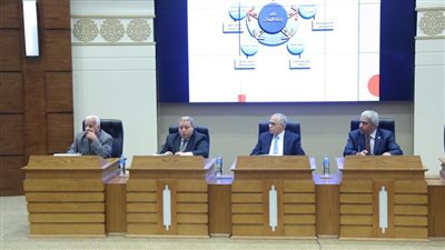 باحثون وأكاديميون في رحاب جامعة الأزهر يناقشون قضايا التكيف المناخي