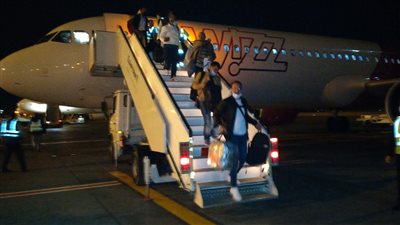 مطارا الغردقة وسوهاج يستقبلان أولى رحلات شركتى 