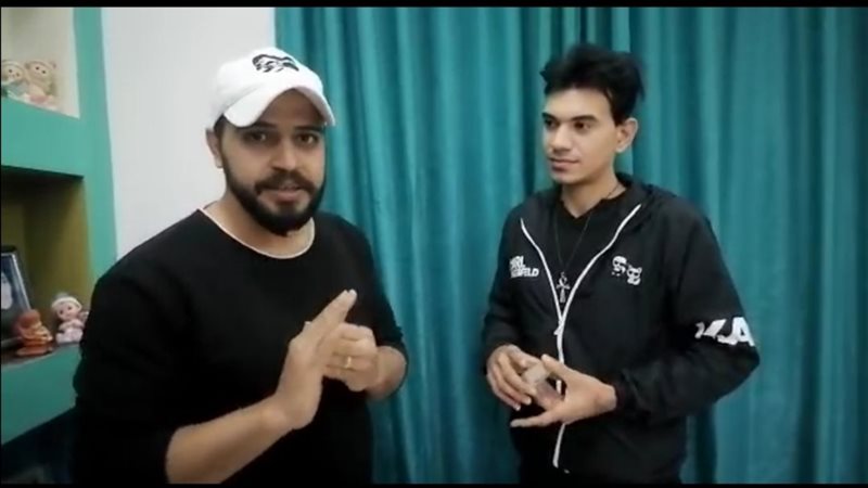 جانب من اللقاء 