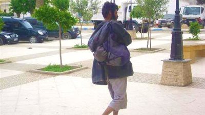 مختل عقليا يقتحم حماما نسائيا في المغرب.. ويثير فوضى عارمة