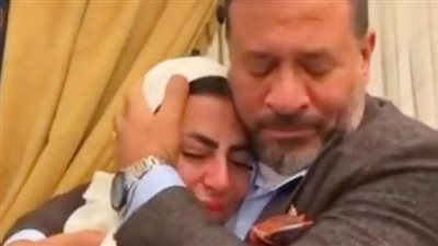 ماجد المصري عن مشهد بكائه في عقد قران ابنته: فجأة لقيتها بتتاخد مني