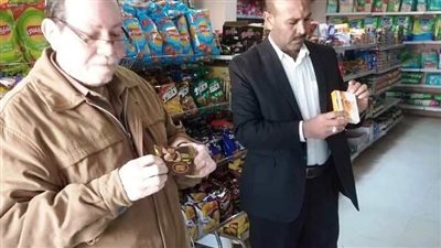  تحرير 1129 محضرًا تموينيًا خلال 15 يومًا بسوهاج | صور 