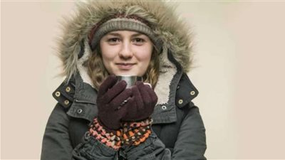 لو معندكش دفاية.. 9 طرق آمنة لتدفئة جسمك في الشتاء