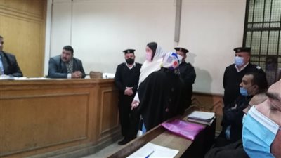 تأجيل محاكمة حنين حسام في الاتجار بالبشر لـ18 يناير