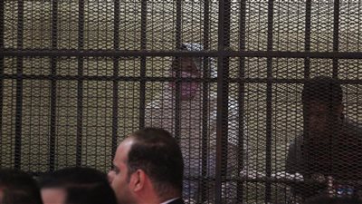 محامي حنين حسام يوجه رسالة للقاضى..فيديو 