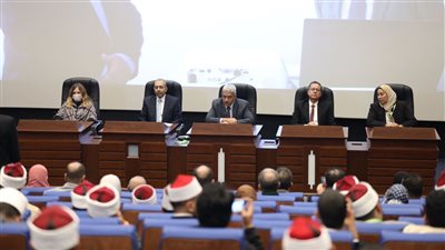 نائب رئيس جامعة الأزهر يطالب بضرورة تفعيل الرقابة وتنفيذ القانون لحماية البيئة