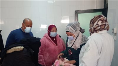 محافظ البحيرة: ٥٣٪ نسبة التطعيم ضد شلل الأطفال في اليوم الأول