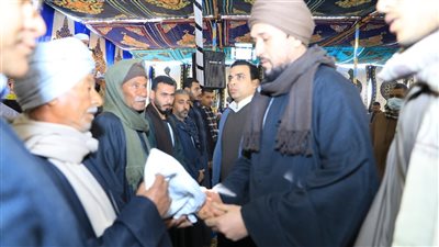 إنهاء خصومة ثأرية بالبلينا بحضور محافظ سوهاج | صور 