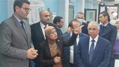 وزير الزراعة اللبناني يزور المركزي لمتبقيات المبيدات.. ويشيد بتطور المعمل وحداثة تجهيزاته