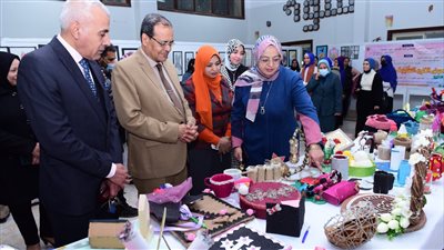 التربية النوعية بسوهاج تفتتح معرضها في الفنون التشكيلية والاقتصاد المنزلي