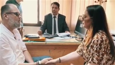 بطريقة غريبة.. كيف تقدم محمد محمود عبد العزيز لخطبة حبيبته؟