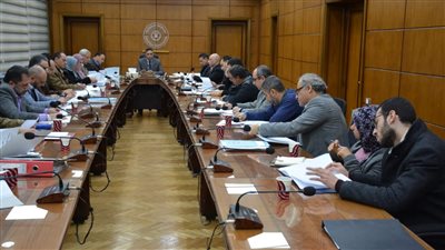 محافظ الدقهلية يتراس لجنة لتركيب كاميرات لتأمين المنطقة الصناعية بجمصة |صور 