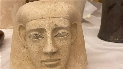 النيابة تنتهي من إجراءات شحن القطع الأثرية المستردة من المملكة الإسبانية